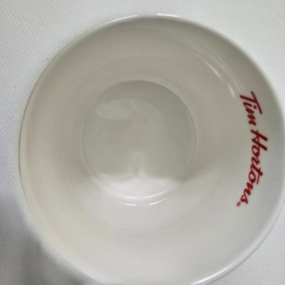 Tim Hortons QUEBEC Travel Collection - Art Embossed Coffee Tea Mug, brand new - Picture 4 of 12